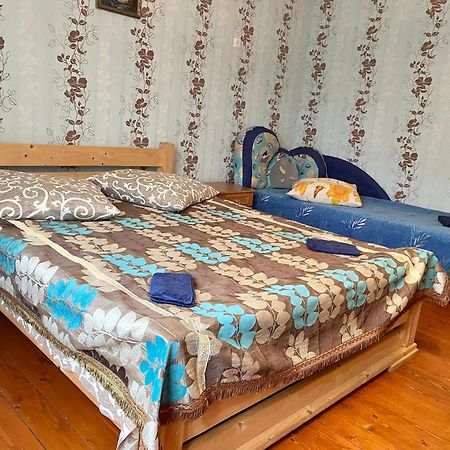 Medova Hata Hotel Verkhnyaya Rozhanka Phòng bức ảnh