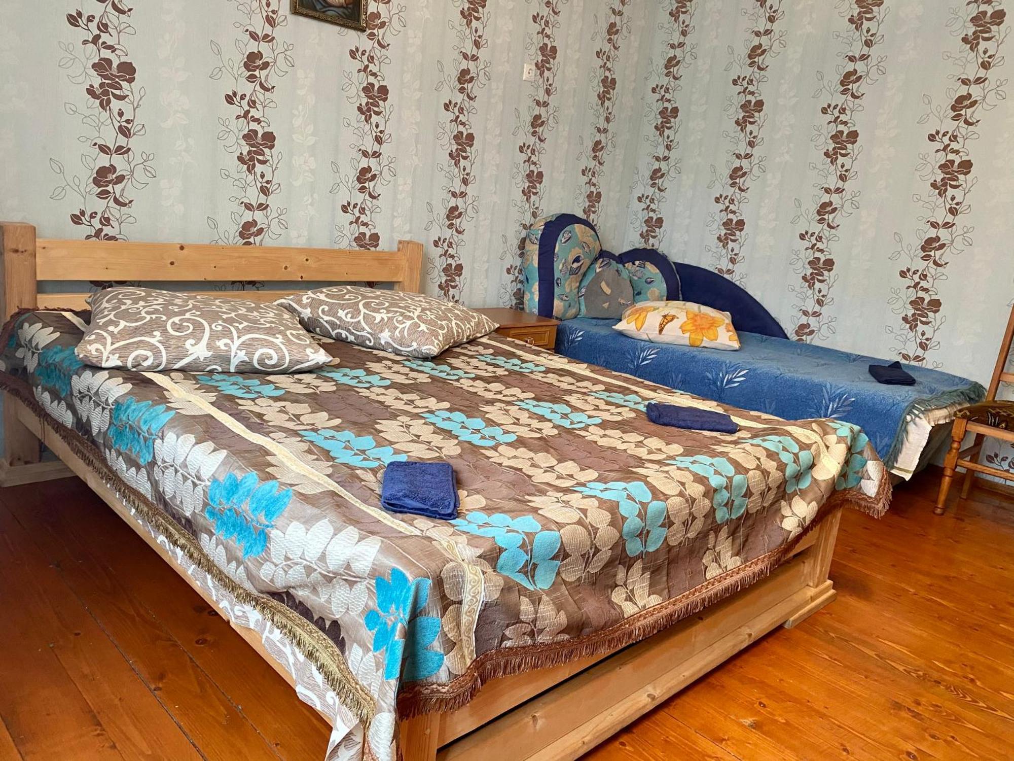 Medova Hata Hotel Verkhnyaya Rozhanka Phòng bức ảnh