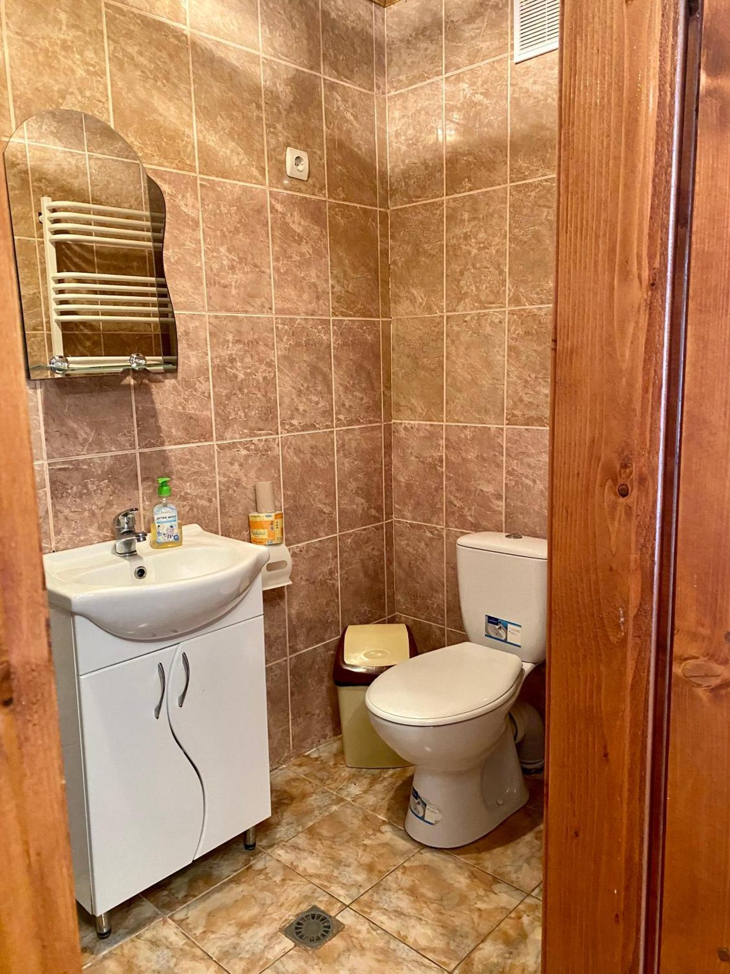 Medova Hata Hotel Verkhnyaya Rozhanka Phòng bức ảnh